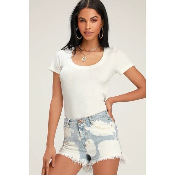 One Teaspoon Womens Bonita Cutoff Shorts Size 25 Bleached Light Wash High Waist - Picture 3 of 11